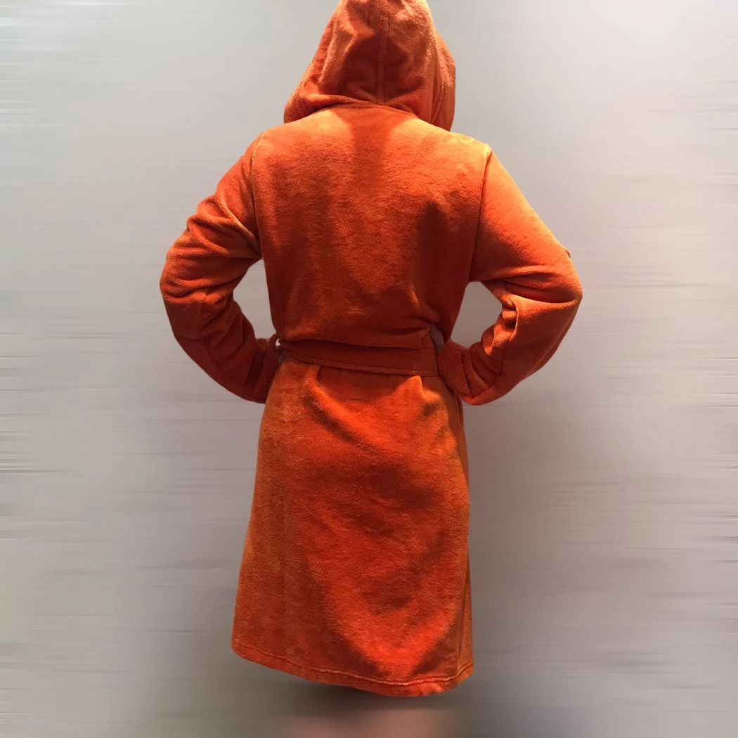 Robe De Chambre Croisée à Capuche 100cm, Bamboo, Taubert 202619-112 3 Robe De Chambre Croisée à Capuche 100cm, Bamboo, Taubert 202619-112 – Image 3